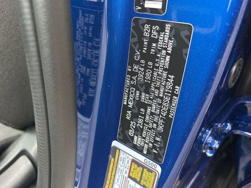 Used 2025 Kia K4 LXS image 26