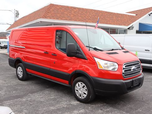 Used 2019 Ford Transit 250 Low Roof w/ Exterior Upgrade Package image 8