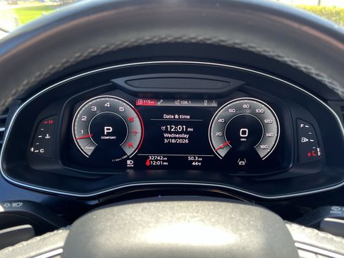 Used 2023 Audi Q8 Premium Plus w/ Premium Plus Package image 21