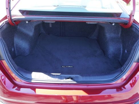 Certified 2025 Nissan Altima 2.5 SV image 8