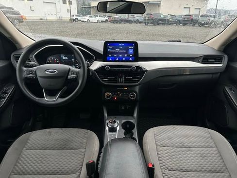 Used 2020 Ford Escape SE image 13