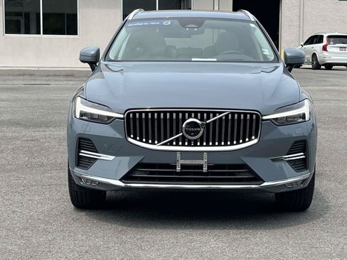 Certified 2023 Volvo XC60 B5 Ultimate w/ Climate Package AWD/4WD image 2