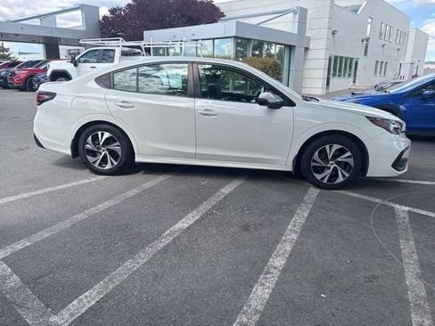 Used 2024 Subaru Legacy Premium AWD/4WD image 7