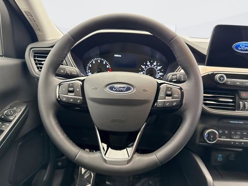 Used 2022 Ford Escape SE w/ Convenience Package image 12