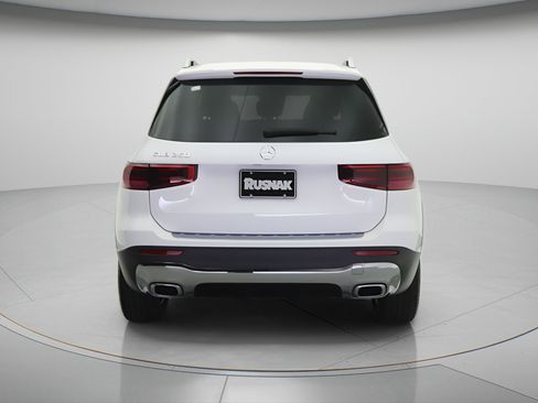 New 2026 Mercedes-Benz GLB 250 image 3