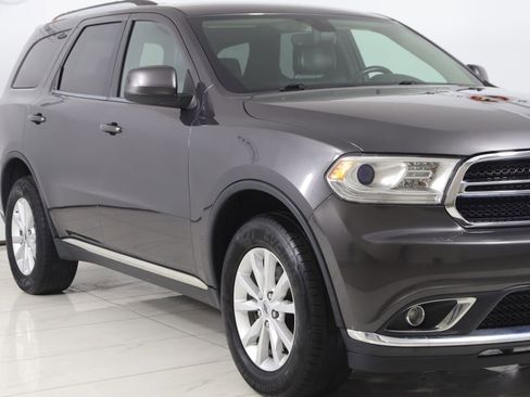Used 2019 Dodge Durango SXT image 38