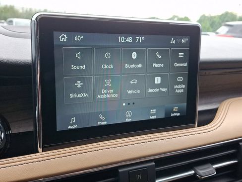 Used 2022 Lincoln Corsair Reserve w/ Equipment Group 201A AWD/4WD image 29