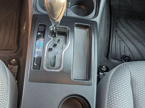 Used 2015 Toyota Tacoma 4x4 Access Cab w/ Convenience Package image 22