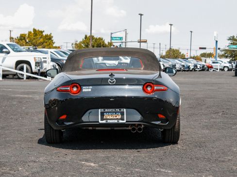 Used 2025 MAZDA MX-5 Miata Grand Touring w/ Weather Package RWD image 6