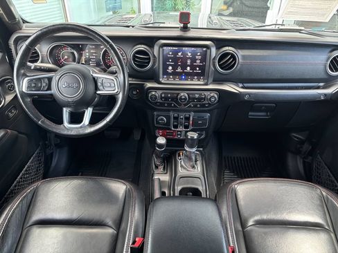 Used 2020 Jeep Gladiator Rubicon w/ Advanced Safety Group AWD/4WD image 22