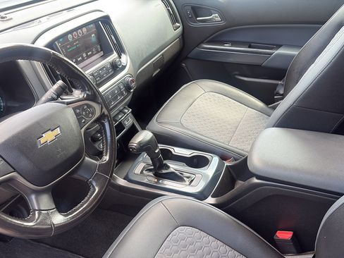 Used 2016 Chevrolet Colorado Z71 AWD/4WD image 9