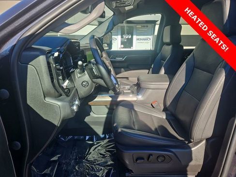 Used 2023 GMC Sierra 1500 SLT w/ SLT Convenience Package image 19