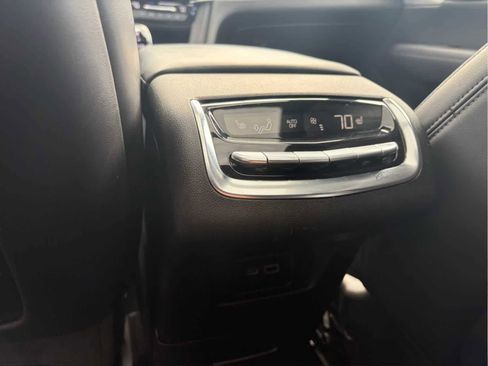 Used 2023 Cadillac XT6 Sport w/ Platinum Package AWD/4WD image 29