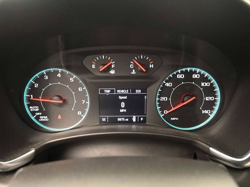 Used 2023 Chevrolet Equinox LS AWD/4WD image 7