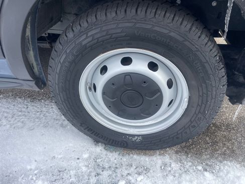 Used 2021 Ford Transit 250 148 High Roof Extended w/ Parcel Delivery Package image 18