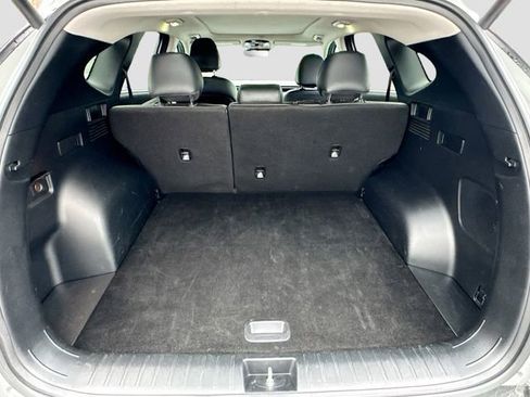 Used 2024 Hyundai Tucson Limited image 28