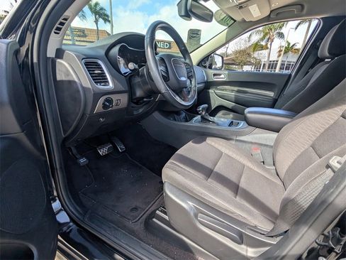 Used 2019 Dodge Durango SXT w/ 3rd Row Seating Group image 11
