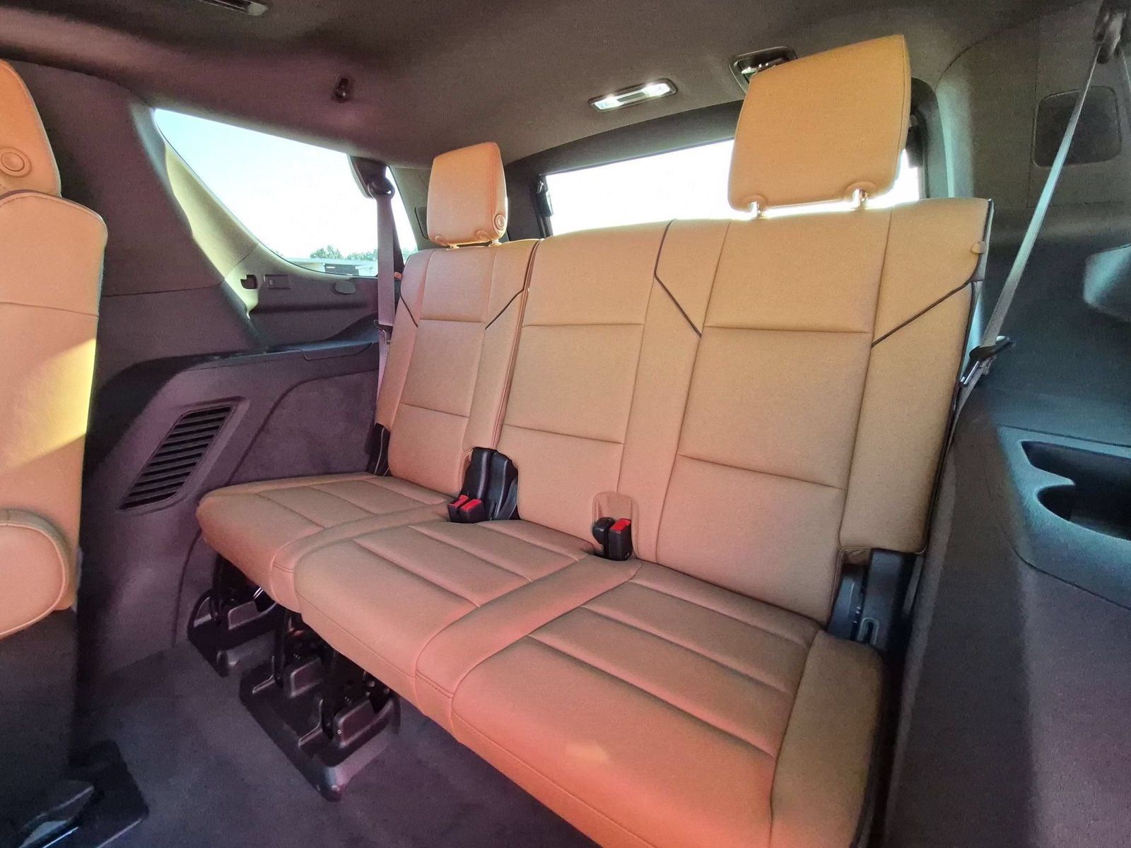 Used 2026 Cadillac Escalade Luxury w/ Touring Package AWD/4WD image 31