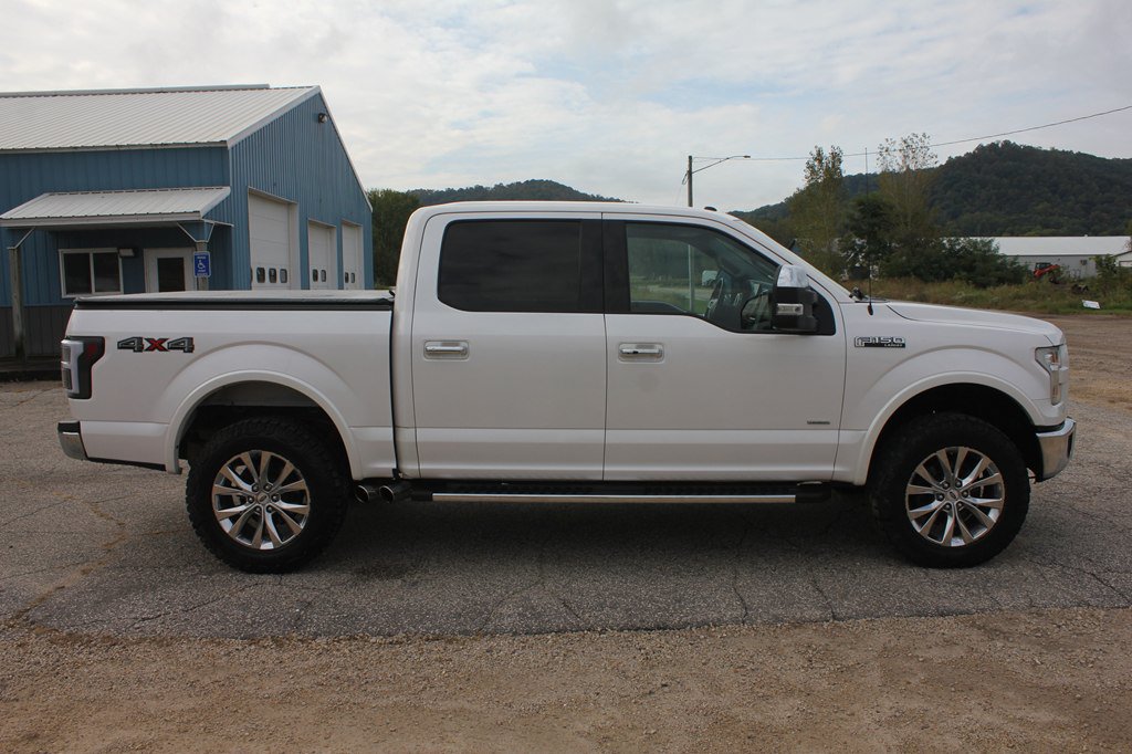 Used 2016 Ford F150 Lariat w/ Equipment Group 502A Luxury AWD/4WD image 4