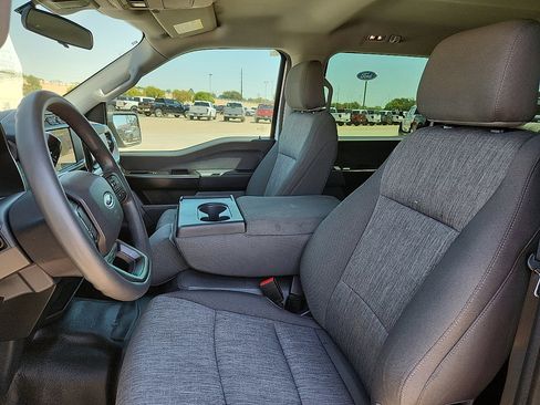 Used 2021 Ford F150 XL w/ Trailer Tow Package image 7