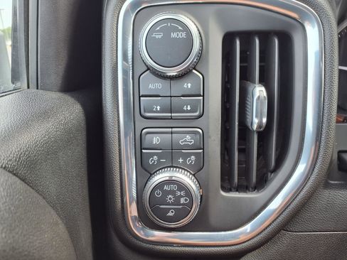 Used 2021 GMC Sierra 3500 Denali w/ Denali Ultimate Package AWD/4WD image 24
