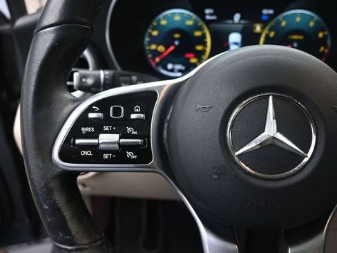 Used 2021 Mercedes-Benz GLC 300 image 15