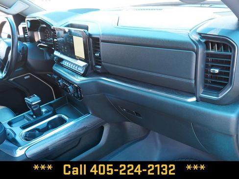 Used 2023 Chevrolet Silverado 1500 LTZ w/ Technology Package AWD/4WD image 24