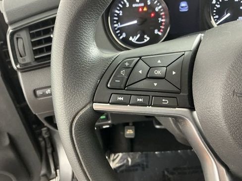Used 2019 Nissan Rogue Sport SV AWD/4WD image 26