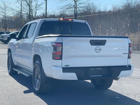 Used 2025 Nissan Frontier SV w/ SV Convenience Package AWD/4WD image 14