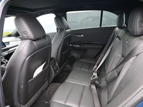 Used 2024 Cadillac XT4 Luxury w/ Cold Weather Package AWD/4WD image 16