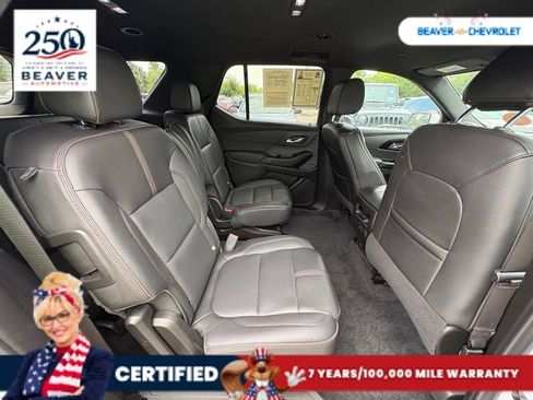 Used 2023 Chevrolet Traverse RS FWD image 23