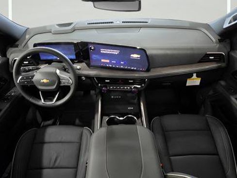 New 2026 Chevrolet Suburban Premier w/ Sun And Tow Package image 35