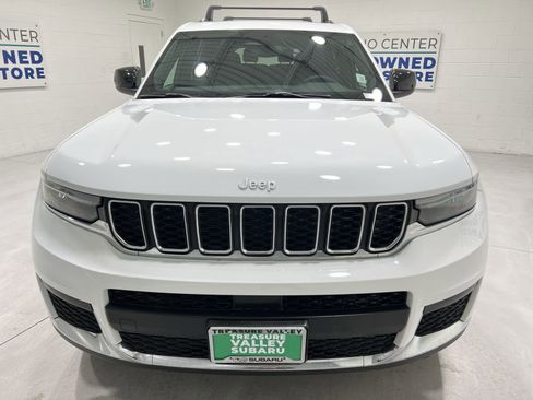 Used 2024 Jeep Grand Cherokee L Laredo w/ Luxury Tech Group I AWD/4WD image 3