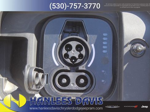 New 2024 Dodge Charger R/T Scat Pack w/ Plus Group image 11