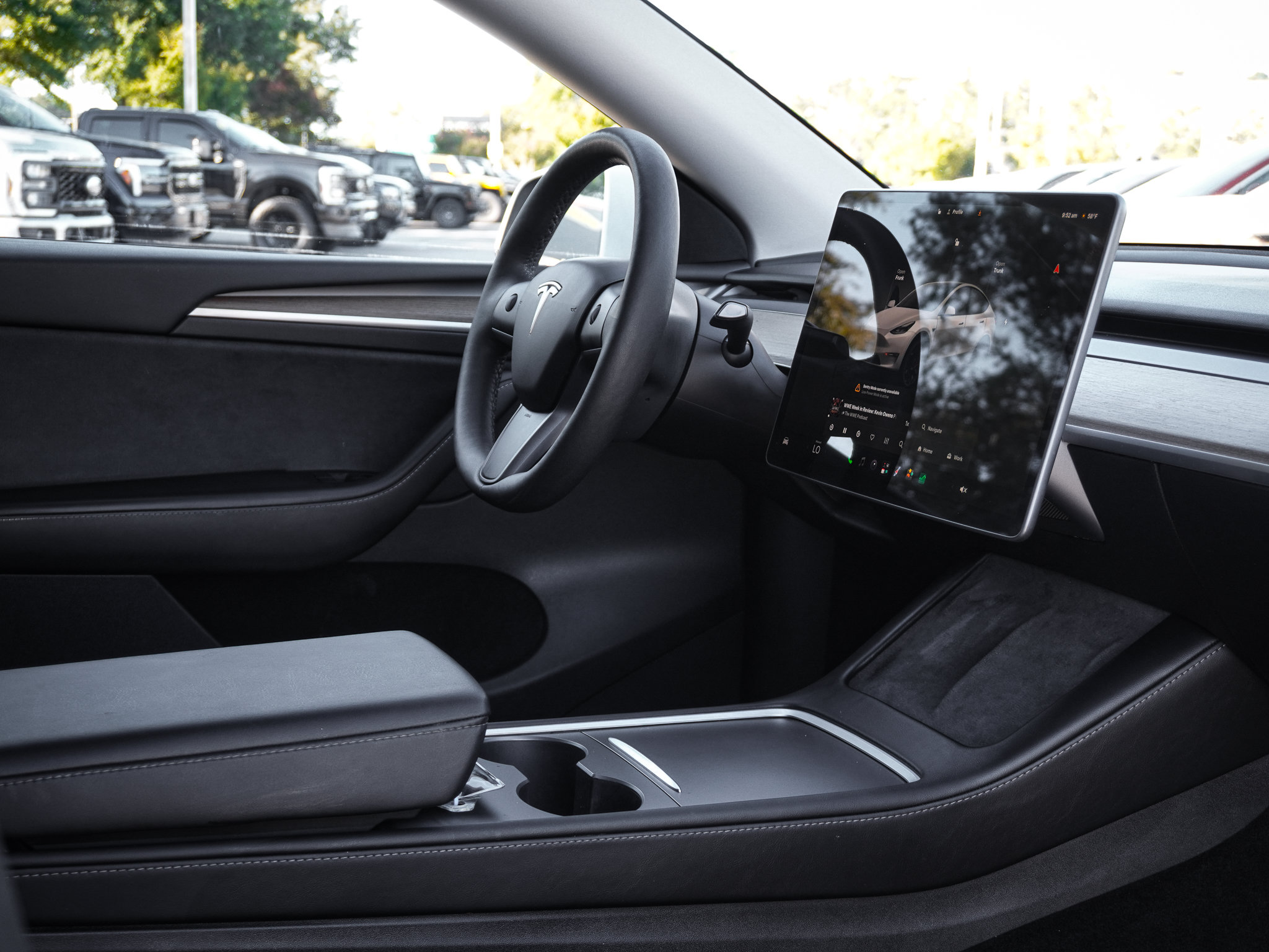 Used 2023 Tesla Model Y Long Range AWD/4WD image 36