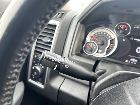 Used 2019 RAM 1500 Big Horn image 25