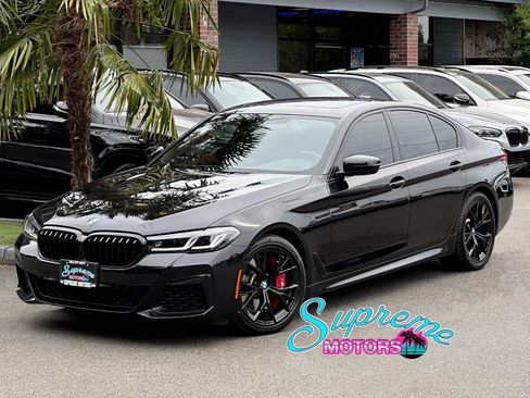 Used 2021 BMW 540i w/ M Sport Package RWD image 1