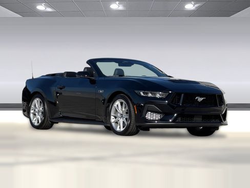 Used 2024 Ford Mustang GT Premium image 35