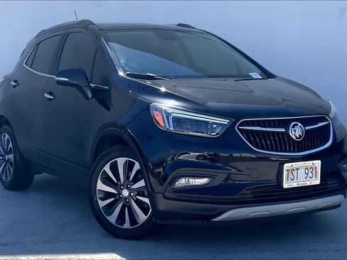 Used 2019 Buick Encore Essence FWD image 21