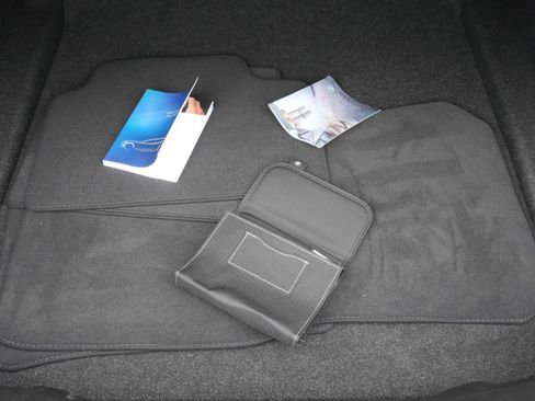 Certified 2025 BMW 330i xDrive 330i xDrive image 34