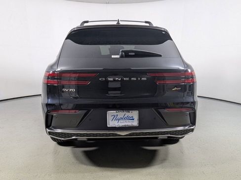Used 2026 Genesis GV70 2.5T AWD/4WD image 7