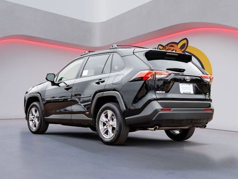 New 2025 Toyota RAV4 LE image 7