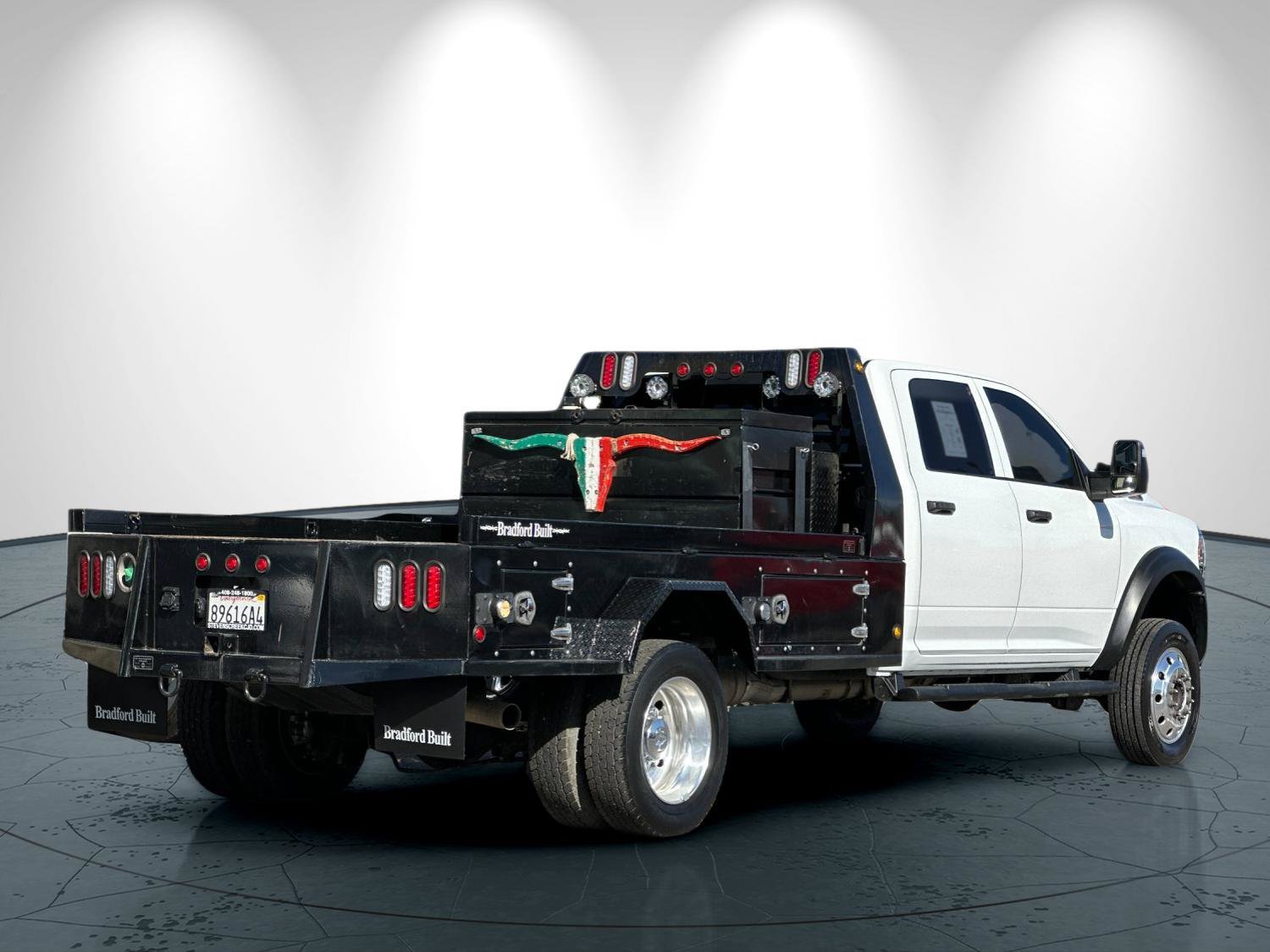 Used 2024 RAM 4500 Tradesman w/ Chrome Appearance Group AWD/4WD image 4