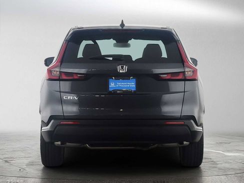Used 2025 Honda CR-V EX image 4