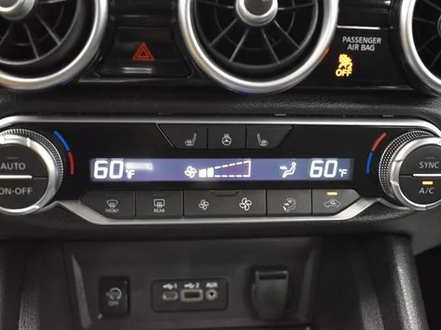 Used 2024 Nissan Sentra SV w/ All-Weather Package FWD image 31