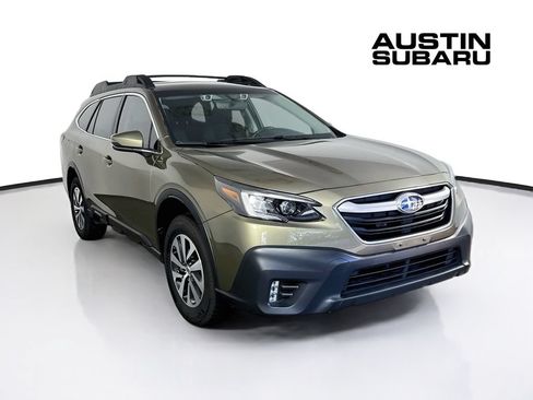 Used 2021 Subaru Outback Premium AWD/4WD image 1
