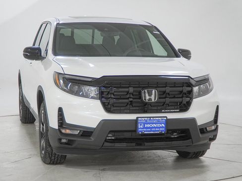 New 2026 Honda Ridgeline Black Edition image 18