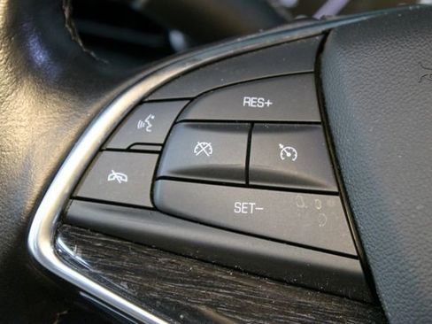 Used 2021 Cadillac XT5 Premium Luxury AWD/4WD image 22