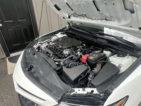 Used 2021 Toyota Camry SE w/ Cold Weather Package AWD/4WD image 31