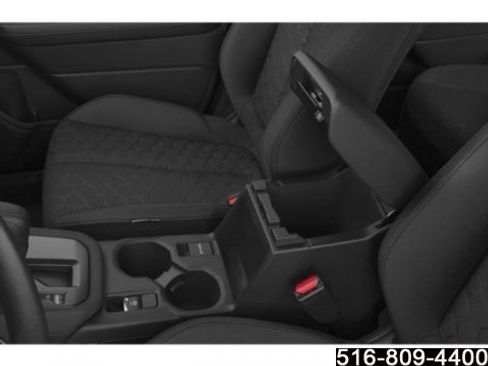 Used 2025 Subaru Forester image 17